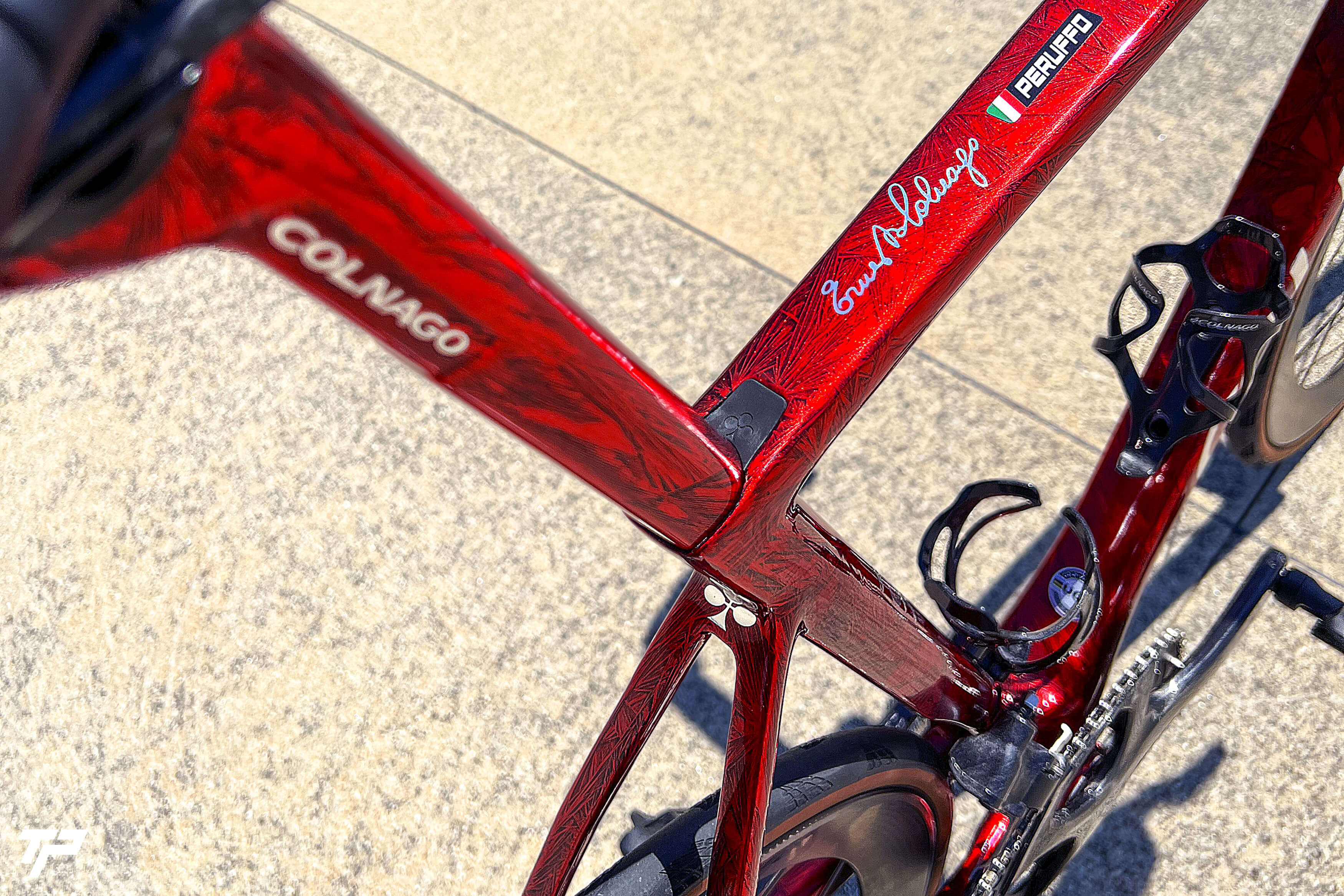 COLNAGO V3RS FROZEN LTD: THE EXPRESSION OF ITALIAN EXCELLENCE